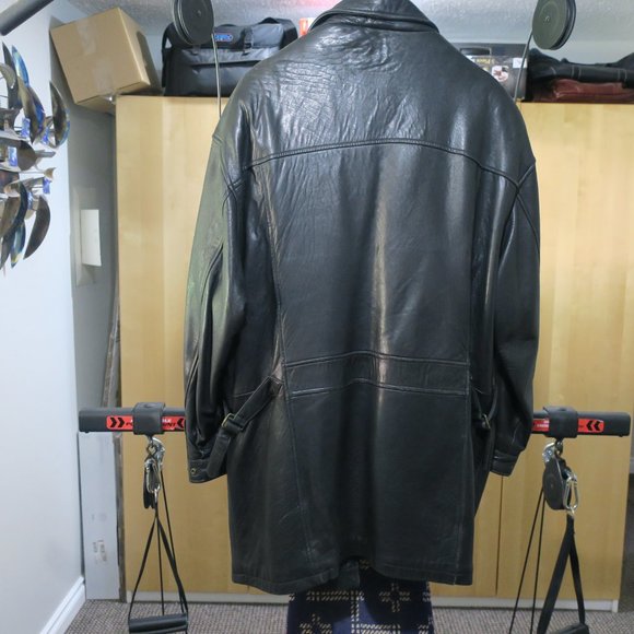 Danier Midlength Leather Jacket - Picture 4 of 7